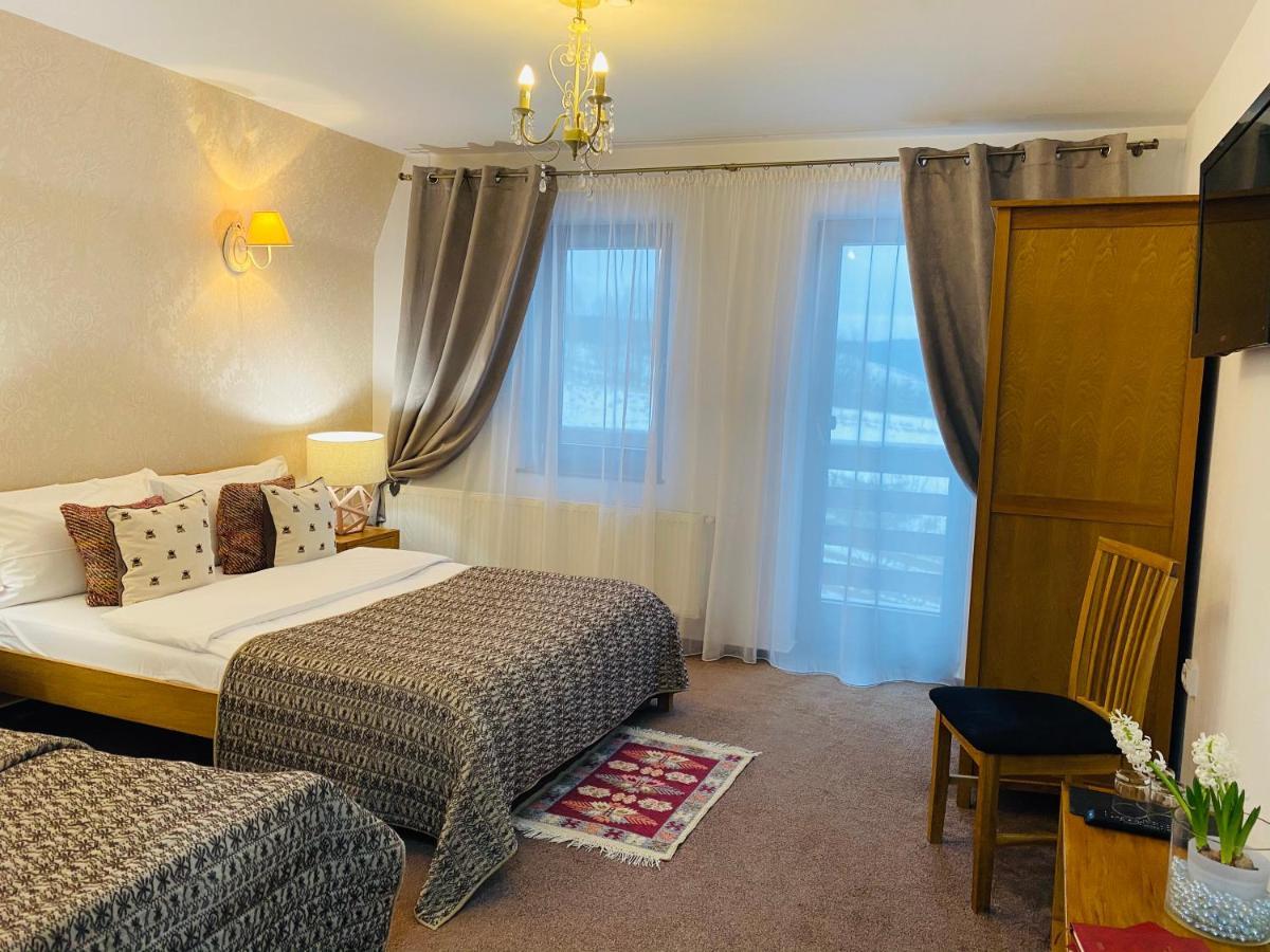 Pensiunea Doina Bucovinei Hotel Mînăstirea Humorului Bagian luar foto