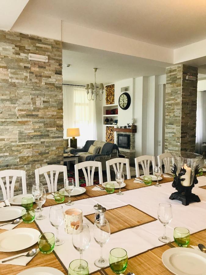 Pensiunea Doina Bucovinei Hotel Mînăstirea Humorului Bagian luar foto
