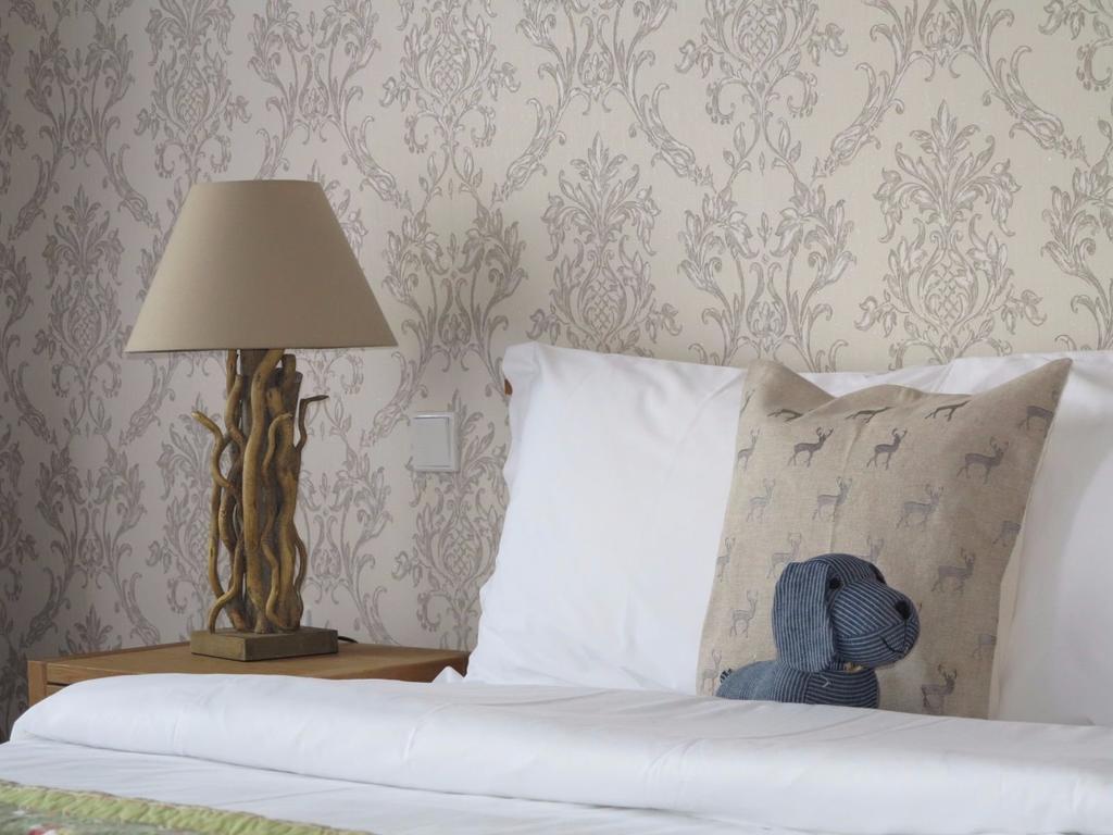 Pensiunea Doina Bucovinei Hotel Mînăstirea Humorului Bagian luar foto
